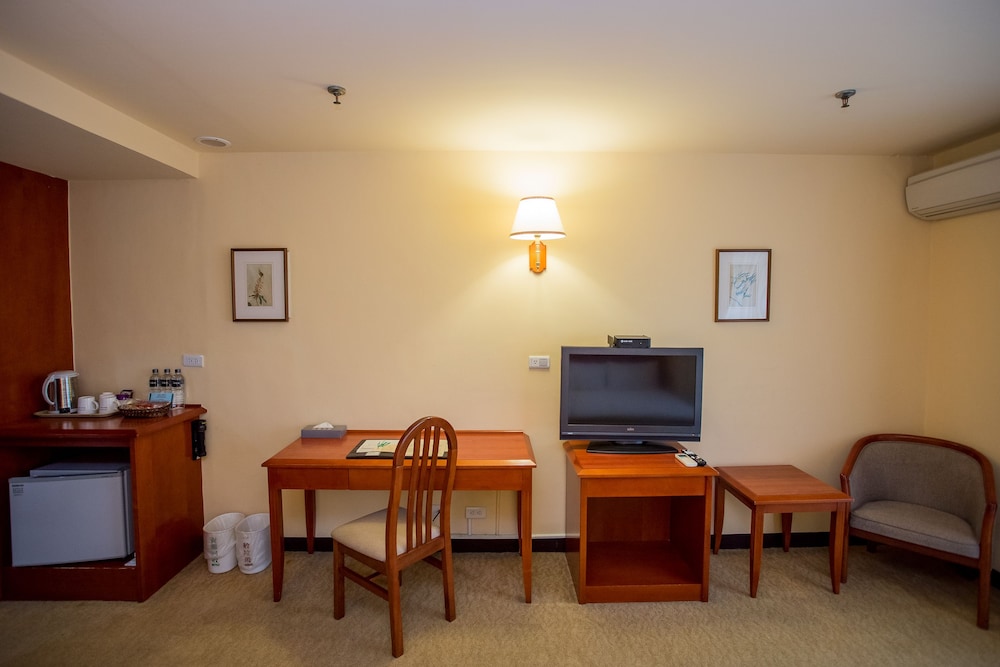 Standard Triple Room - Photo 10