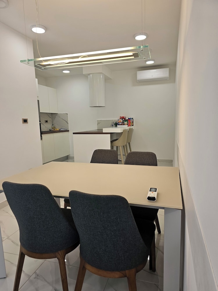 B1 Premium Apartment With Terrace photo 3
