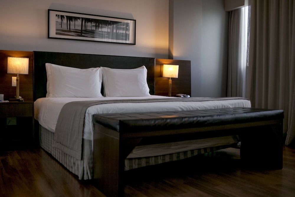 Deluxe Room, 1 Queen Bed - Photo 3