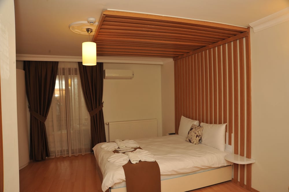 Deluxe Double Room photo 2