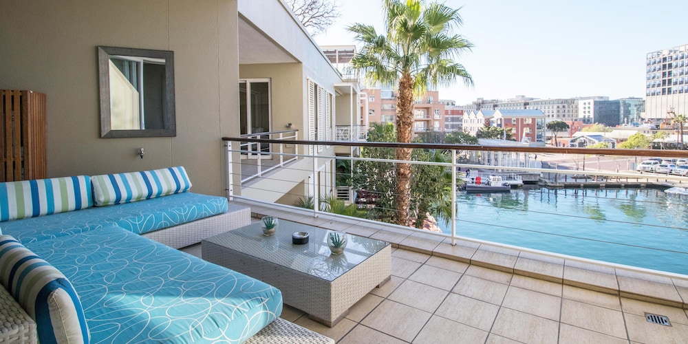 Luxury Apartment, 2 Bedrooms photo 2