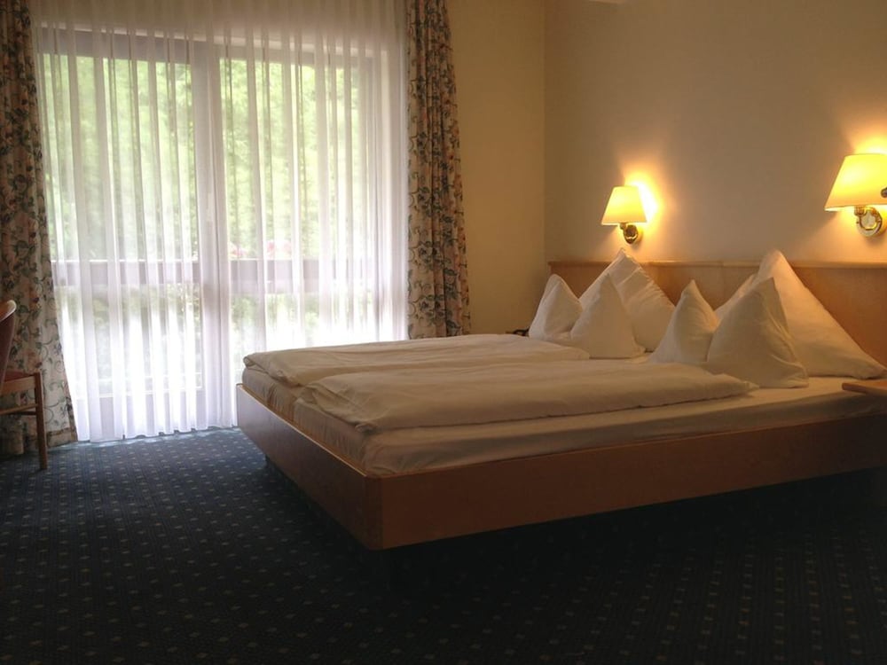 Double Room - Photo 5