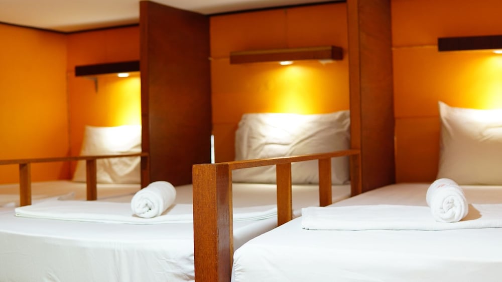 Bed in 8-Bed Mixed Dormitory