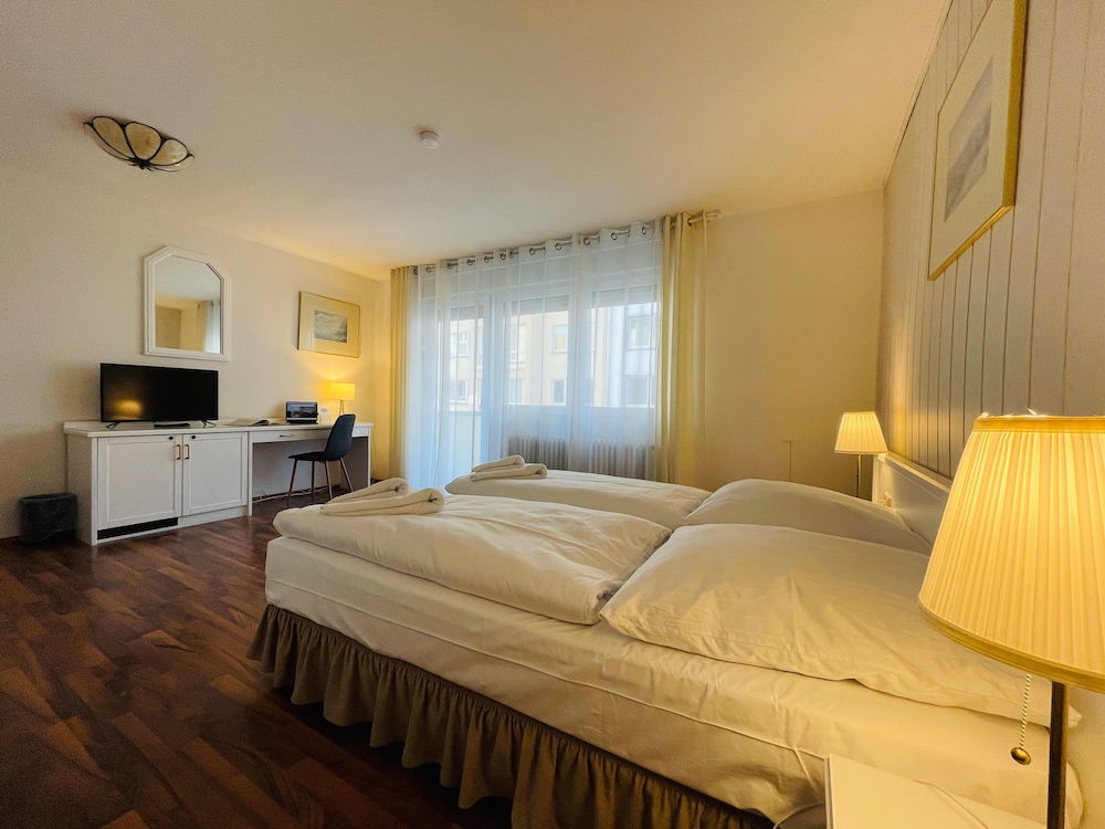 Comfort Double Room, Balcony photo 2