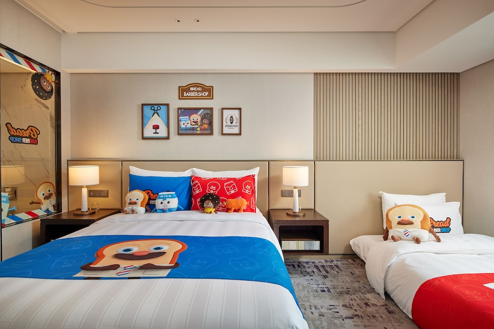 [Lotte World Daily Pass 3ticket] Bread Barbershop Double Sofa Bed photo 3