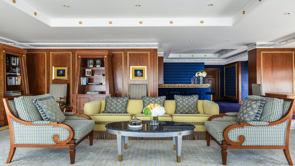 Duplex Presidential Two Bedroom Suite - Sea View with Butler Service (Duplex Suite - 7180 ft²) photo 2
