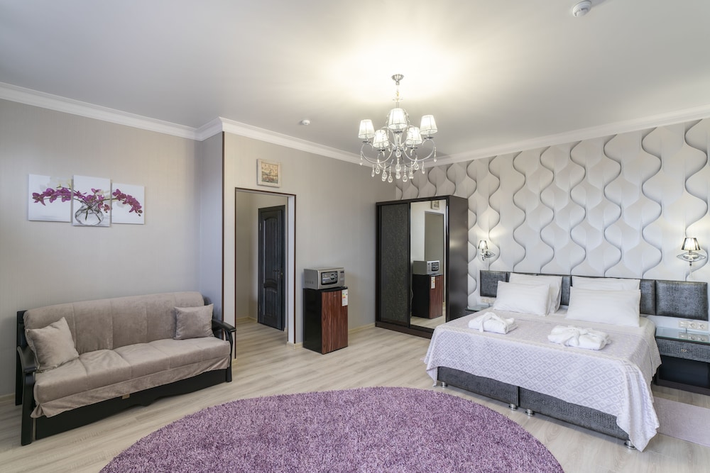 Luxury Room, Partial Sea View