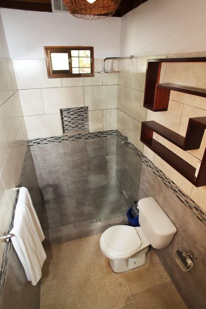 Family House, 2 Bedrooms, Private Pool, Ocean View photo 3