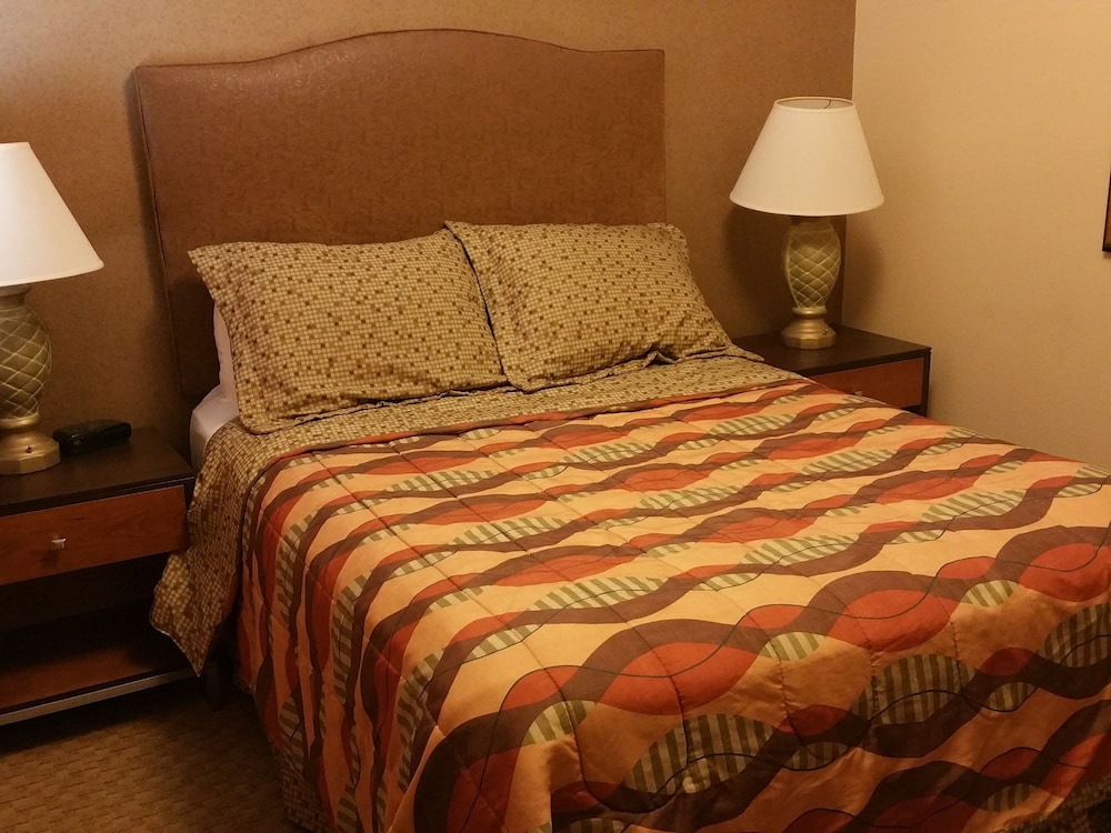 Deluxe Condo, 1 Bedroom - Photo 5