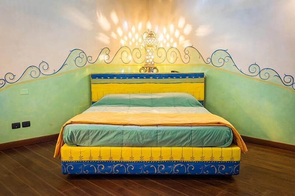 Deluxe Suite, 1 Queen Bed photo 3