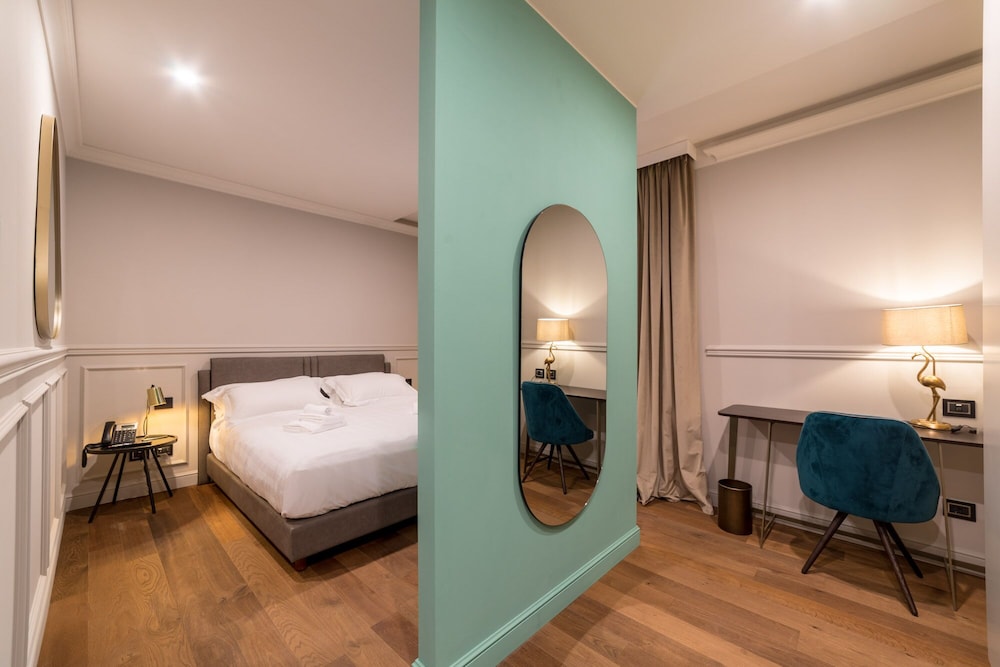 Deluxe Twin Room - Photo 3