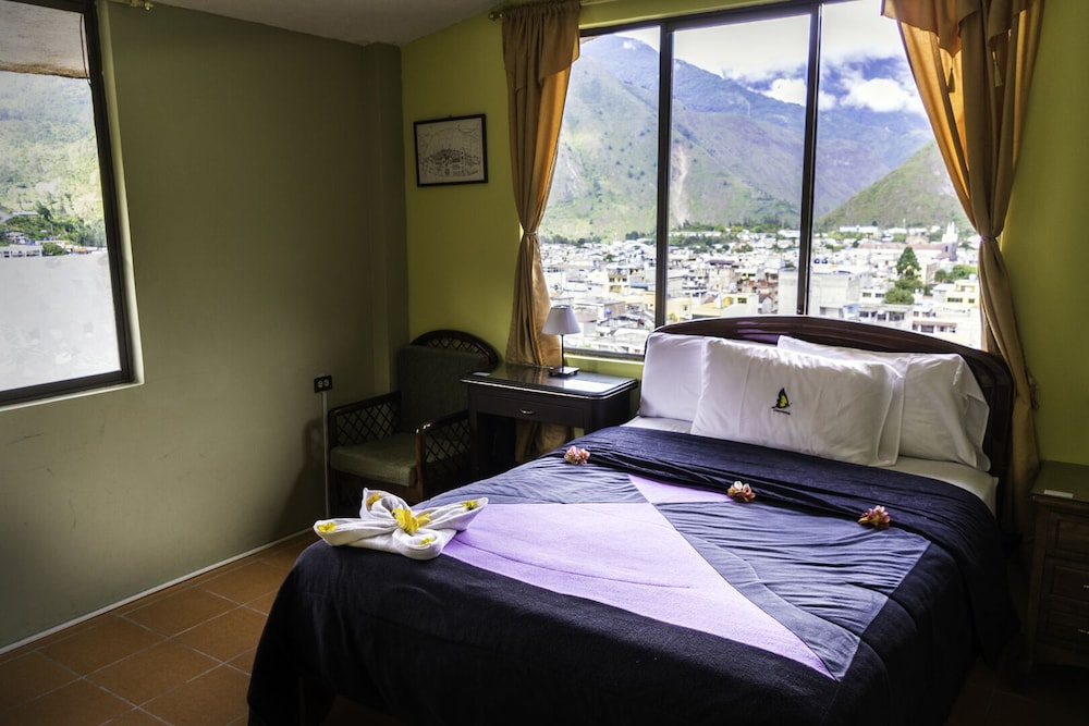 Basic Room, Private Bathroom, City View