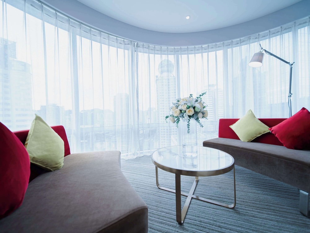 Premier Suite - Photo 7