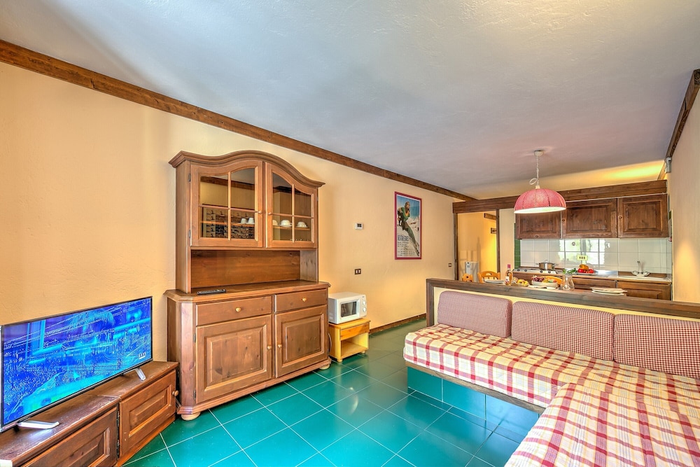 Family Studio, Mountainside (Grange Hike & Ski - 42d Sestriere) photo 2