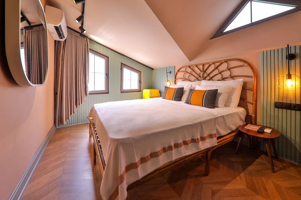 Economy Double Room - Photo 14