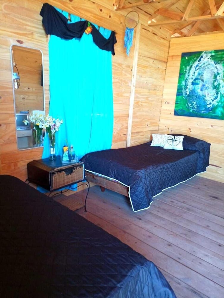 Traditional Cabin photo 3