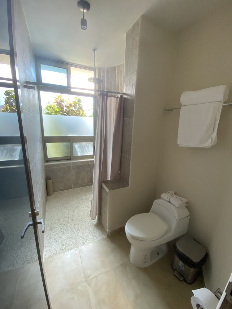 Standard Room - Photo 3