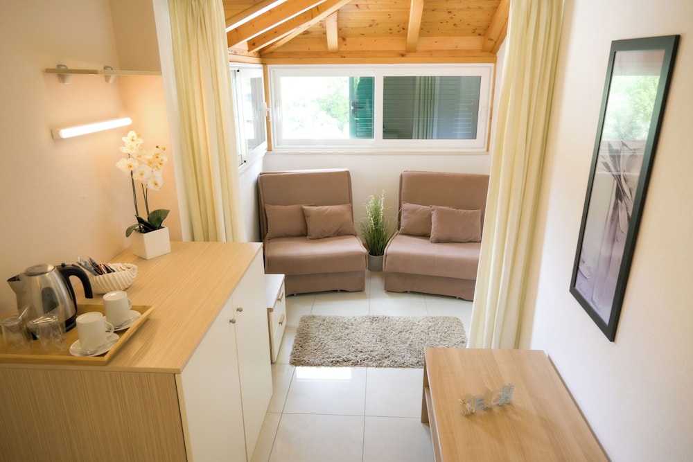 Superior Double Room, Balcony (Sea View) photo 2