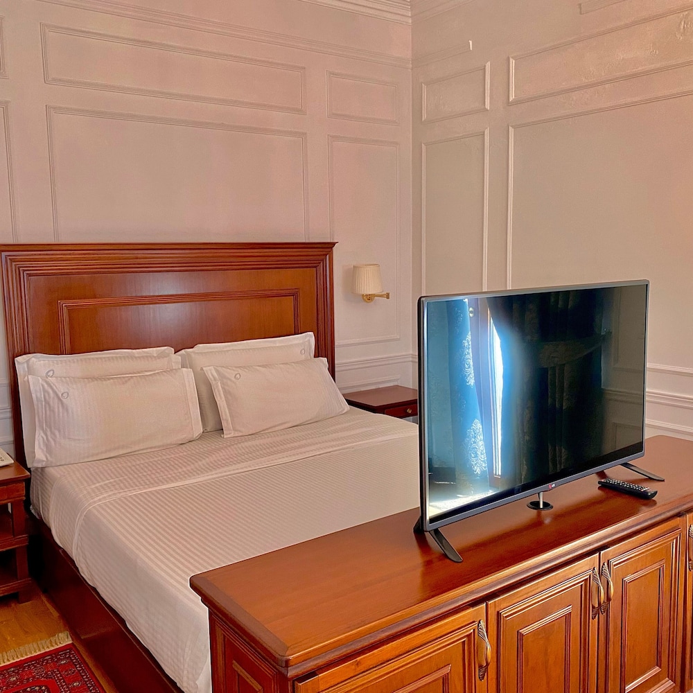 Grand Studio Suite