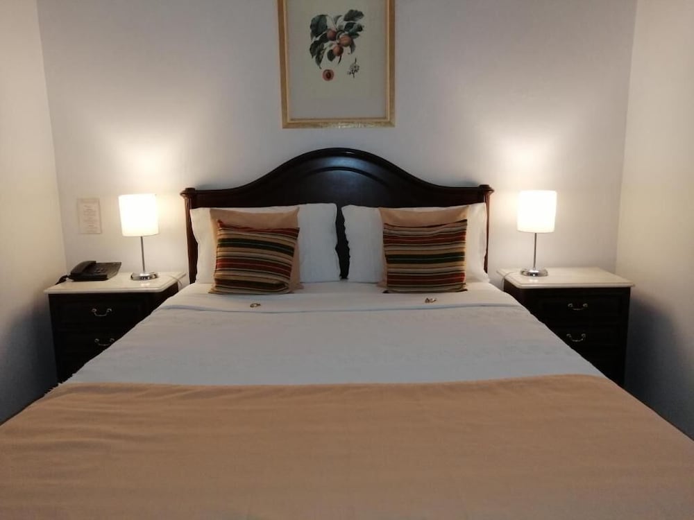 Economy Double Room photo 3