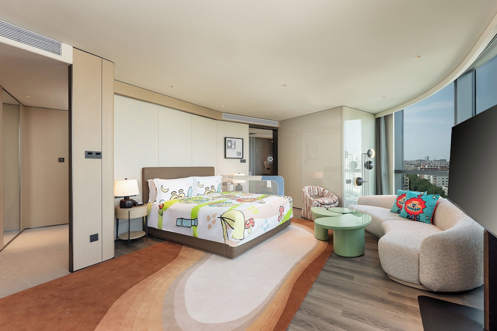 Premium Room, 1 King Bed