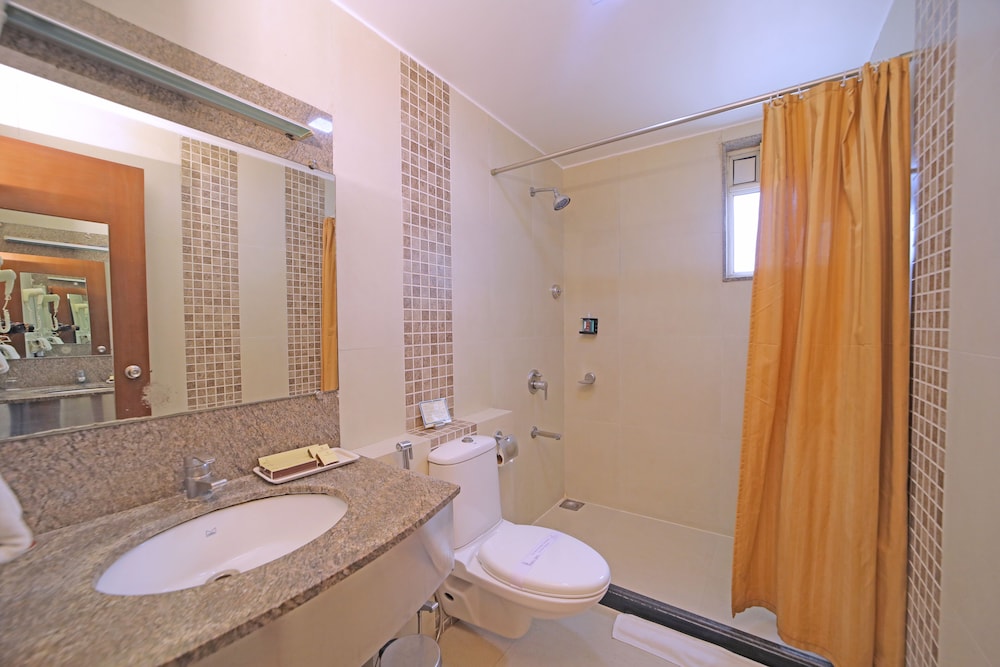 Comfort Room, 1 Double Bed - Photo 18