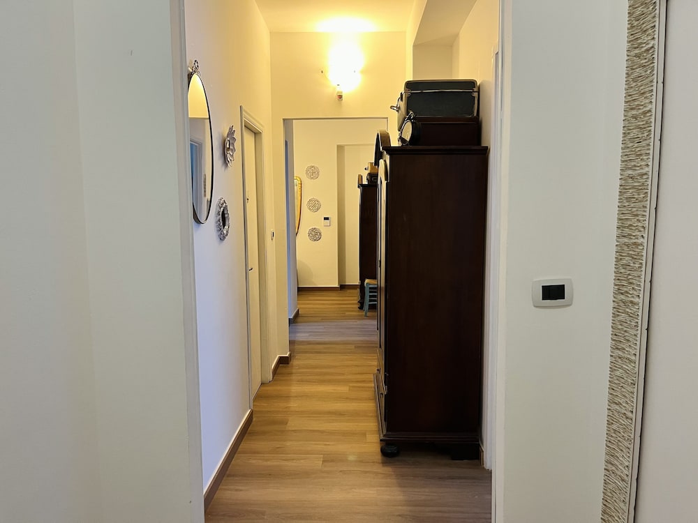 Deluxe Room - Photo 18