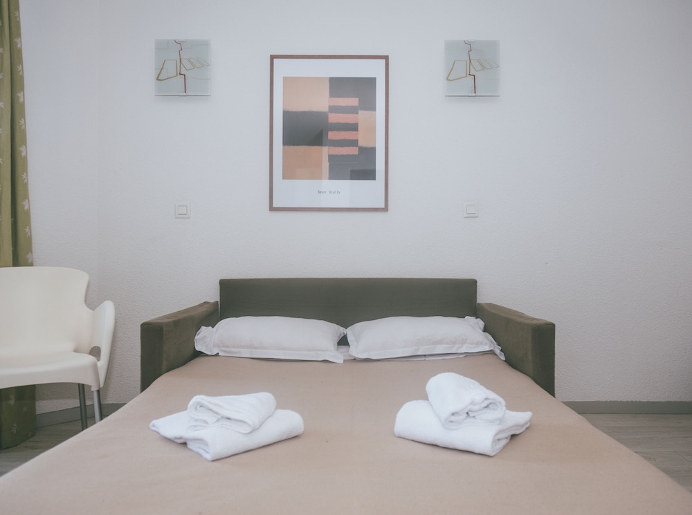 Apartment, 1 Double Bed with Sofa bed (4 pax) photo 3