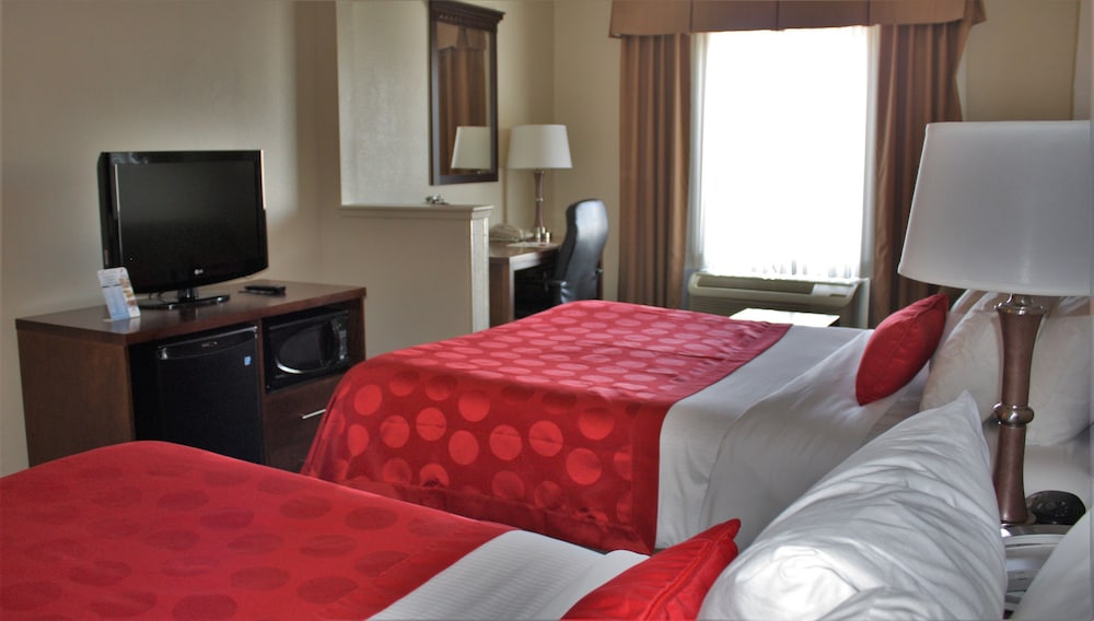 Studio Suite, 2 Queen Beds, Non Smoking - Photo 4
