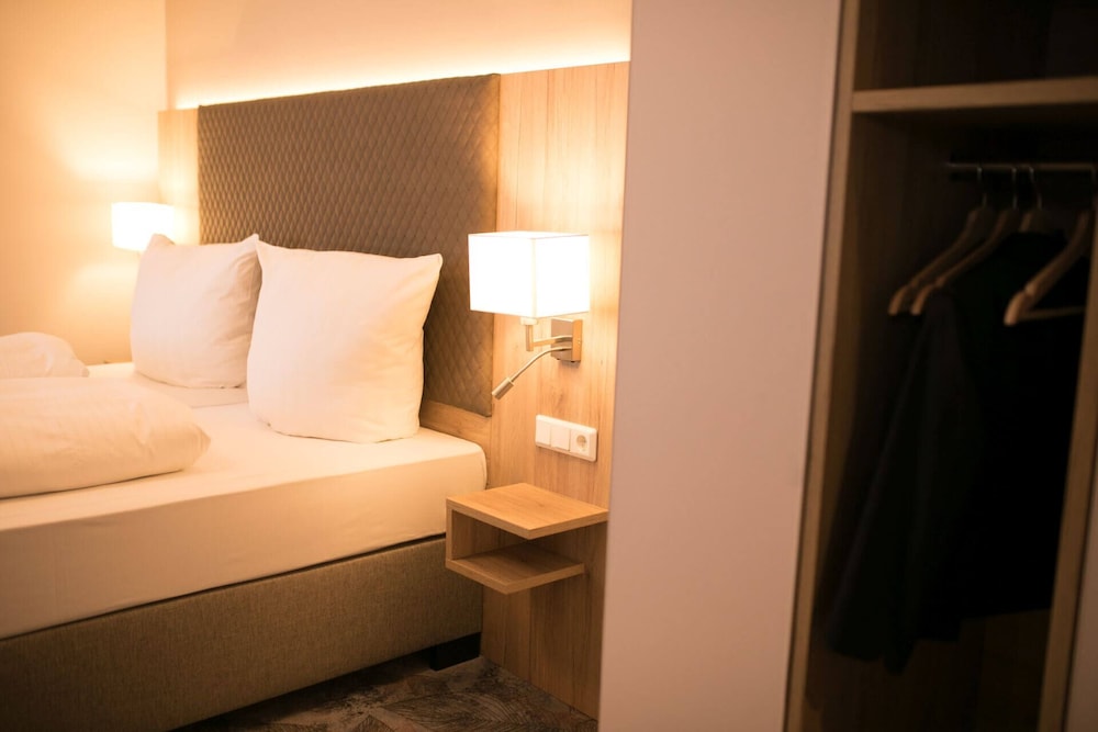 Comfort Single Room, Non Smoking, River View photo 2
