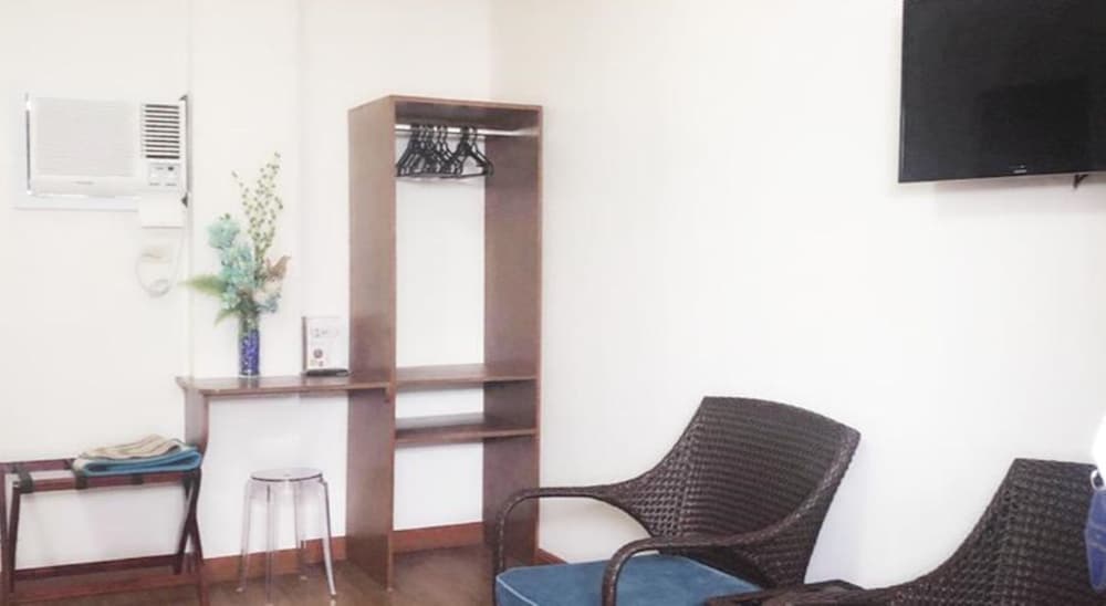 Family Triple Room - Photo 3