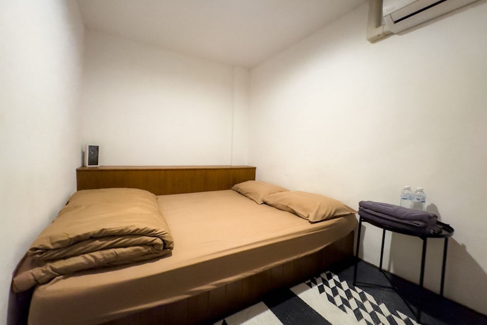 Double Room, 1 Queen Bed - Photo 11