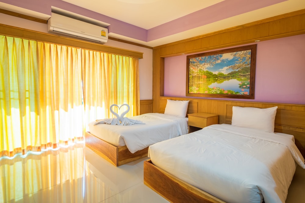 Standard Twin Room photo 3