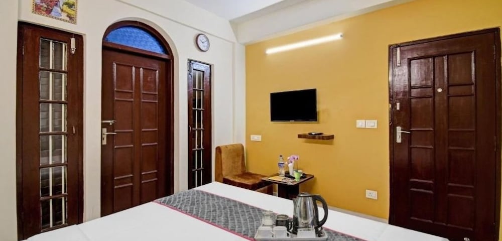 Deluxe Double Room, City View