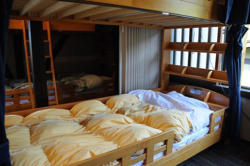 Shared Dormitory (Male/Female) photo 3