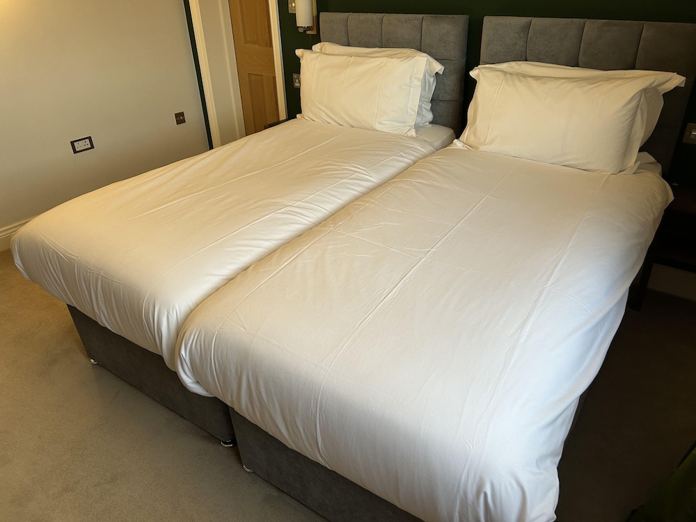 Deluxe Twin Room, 1 Bedroom photo 2