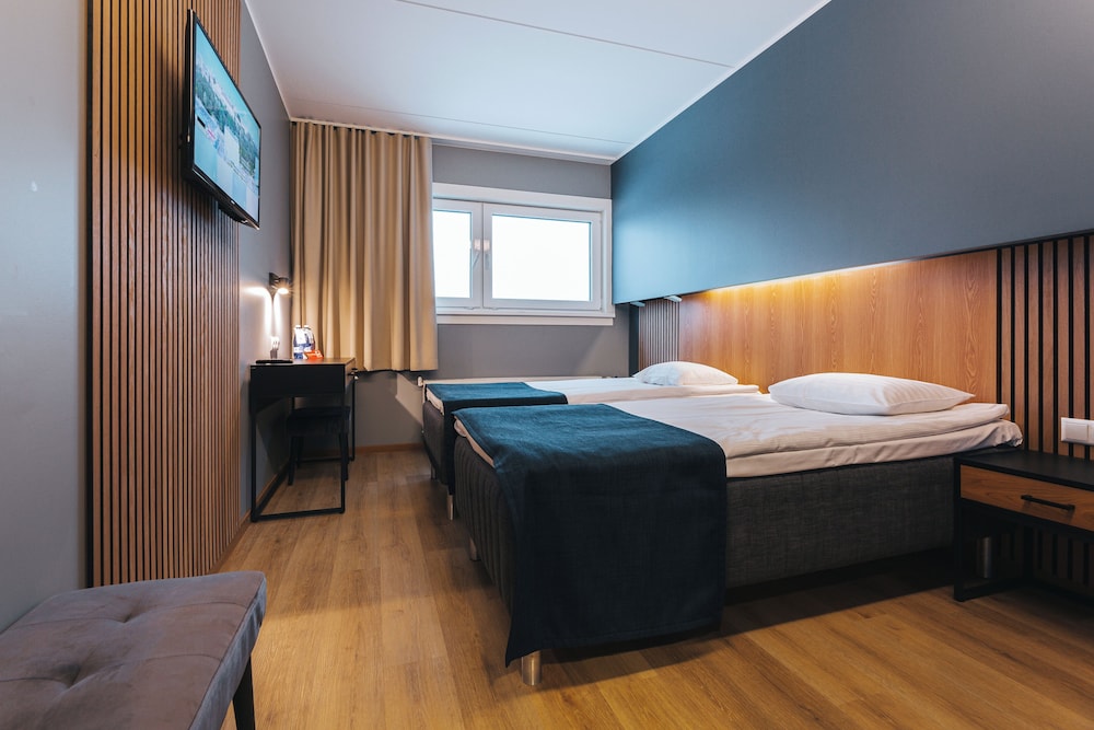 Standard Twin Room - Photo 1