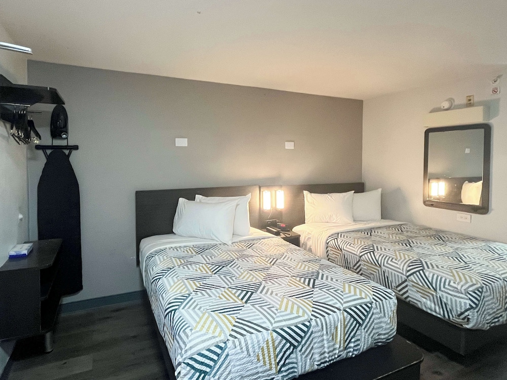 Standard Room, 2 Double Beds, Smoking, Refrigerator & Microwave