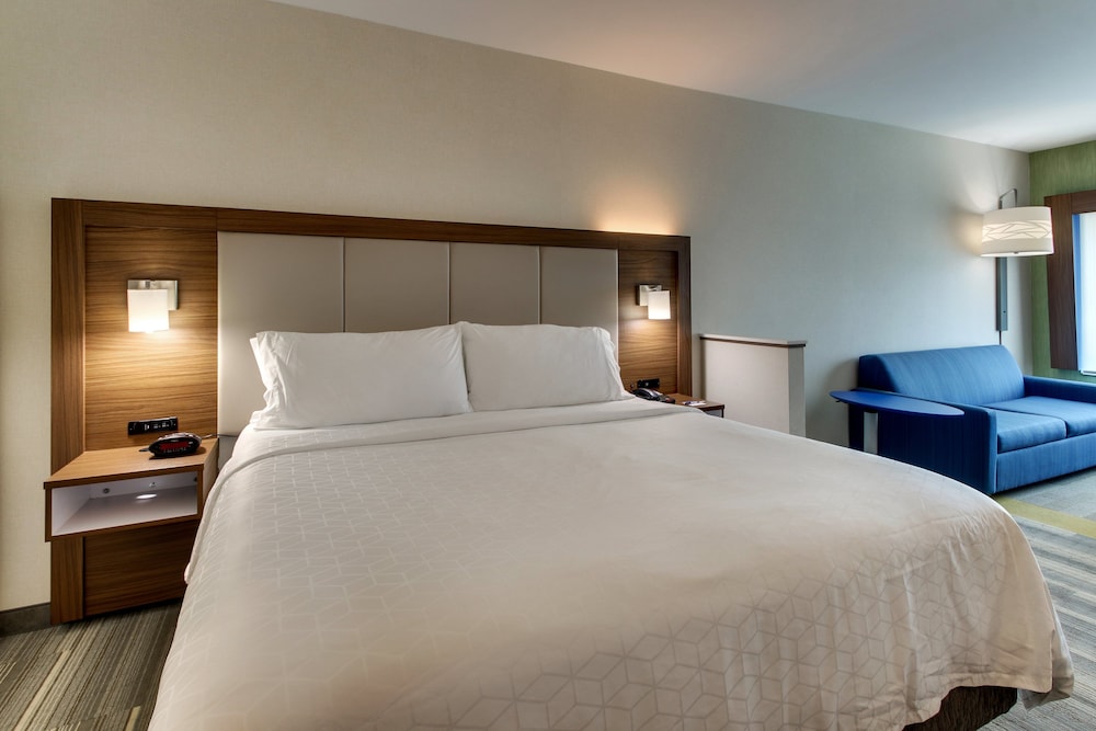 Standard Room, 1 King Bed, Accessible (Communication Accessible) photo 1