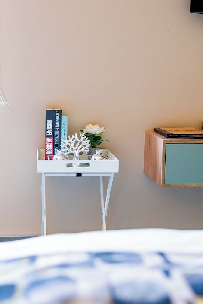 Standard Double or Twin Room - Photo 3