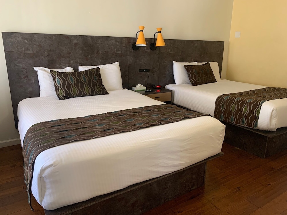 Family Suite, Multiple Beds photo 1
