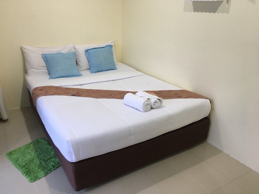 Standard Double Room photo 3