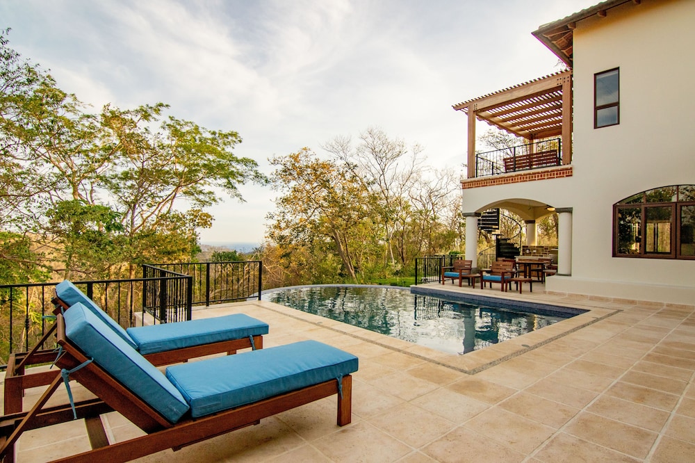Casa De La Selva