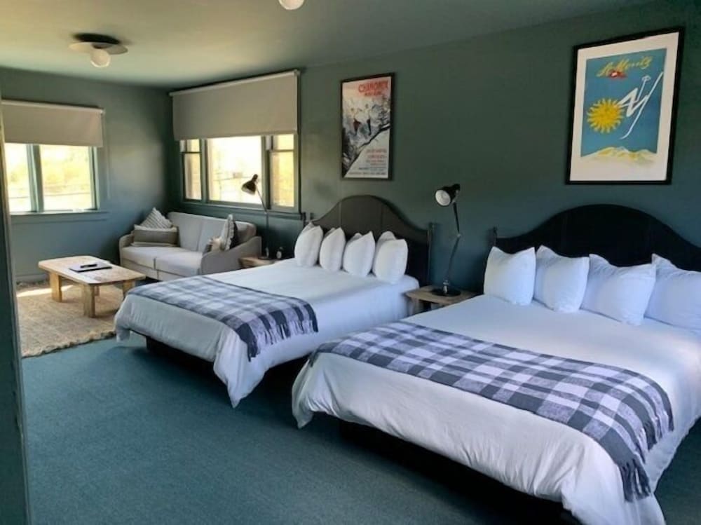 Basic Double Room, Multiple Beds