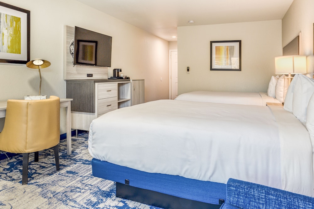 Deluxe Room, 2 Queen Beds, Accessible