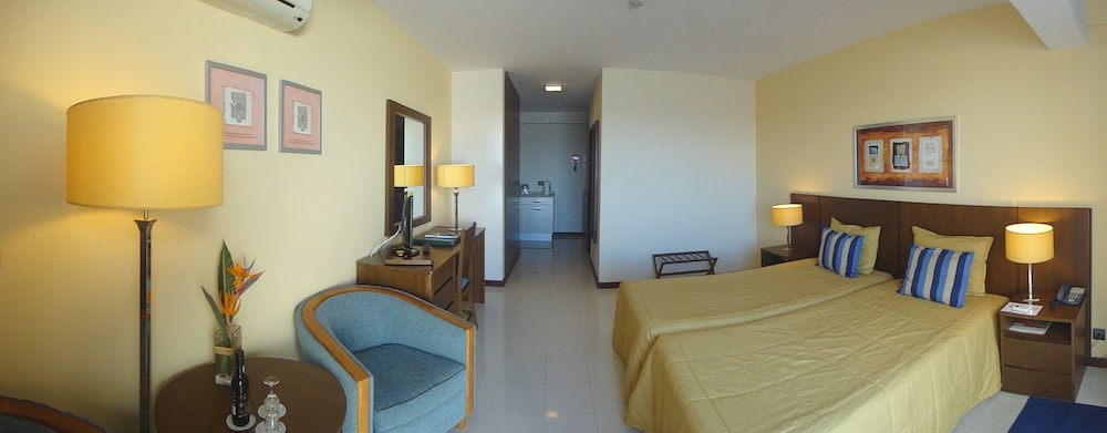 Twin Single Land View Rocamar photo 2