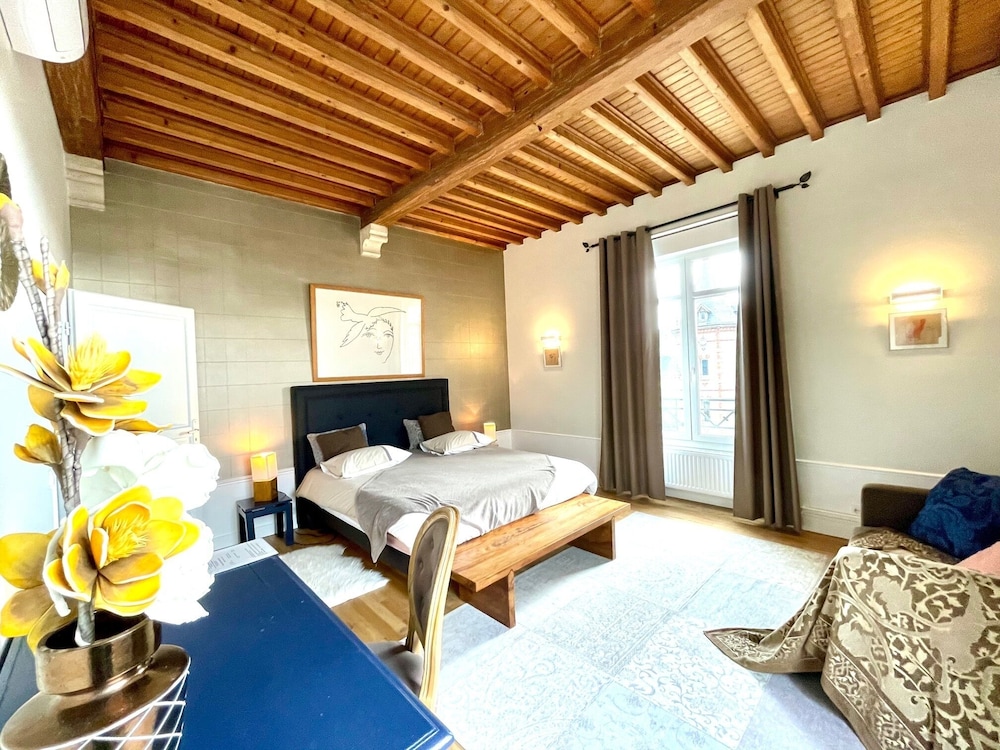 City Apartment, Ensuite, Garden View photo 1