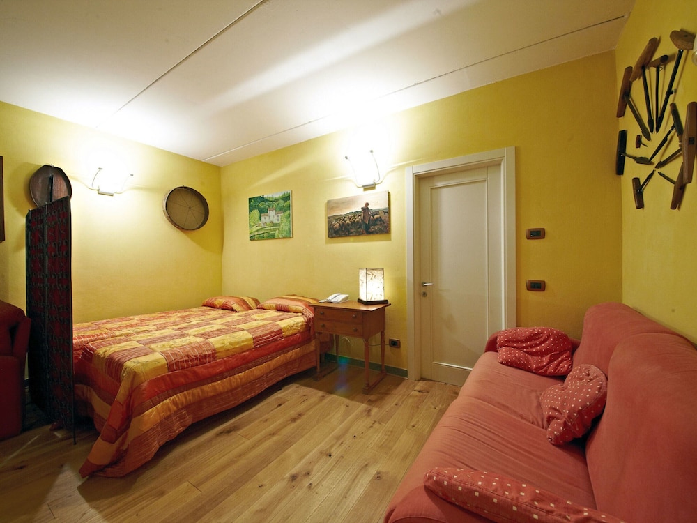 Romantic Cottage, 1 Bedroom photo 1