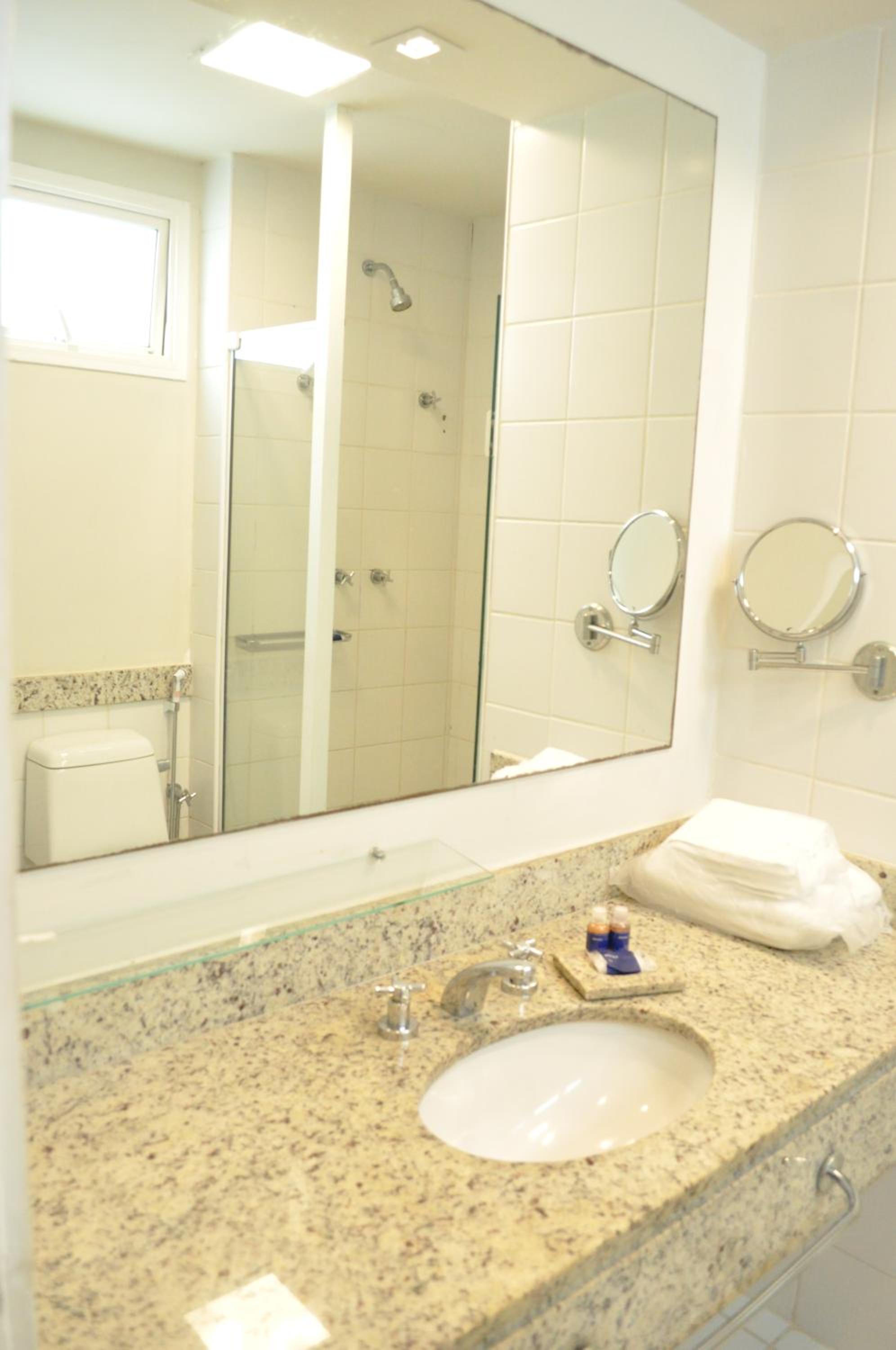 Double Room (1 Adult + 1 Child) - Photo 5