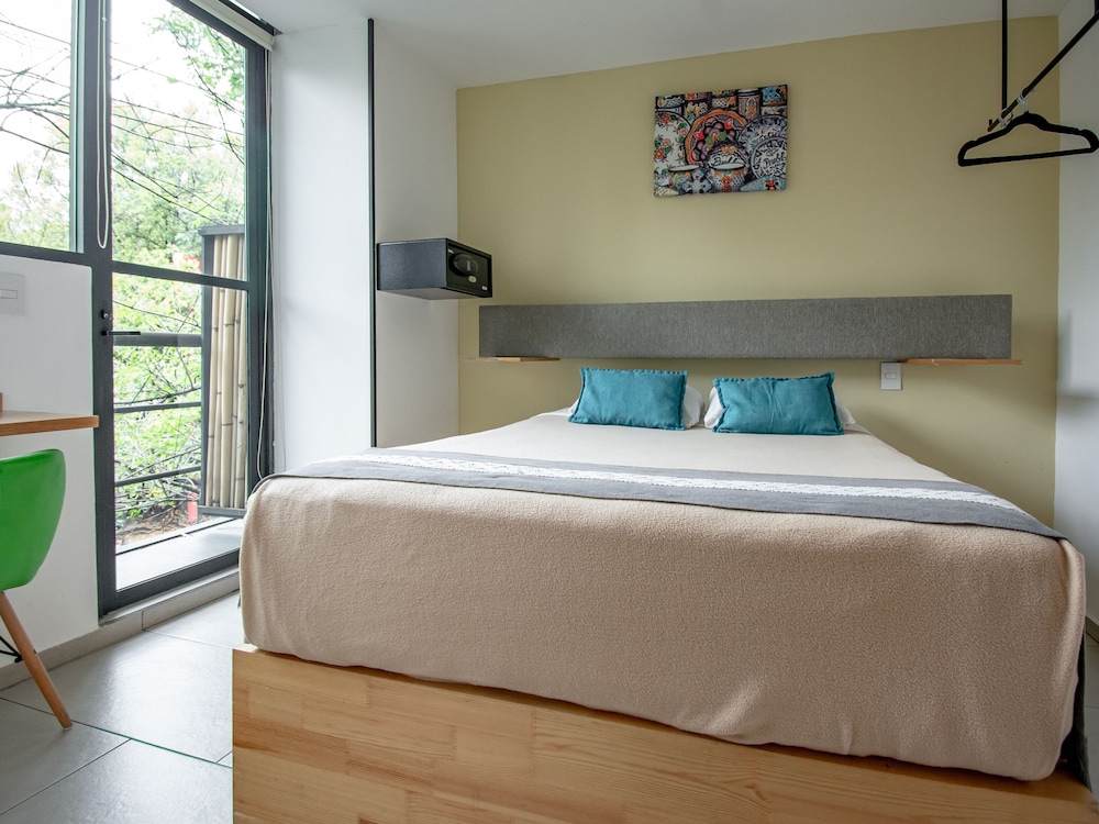 Deluxe Double Room, 1 Double Bed - Photo 7
